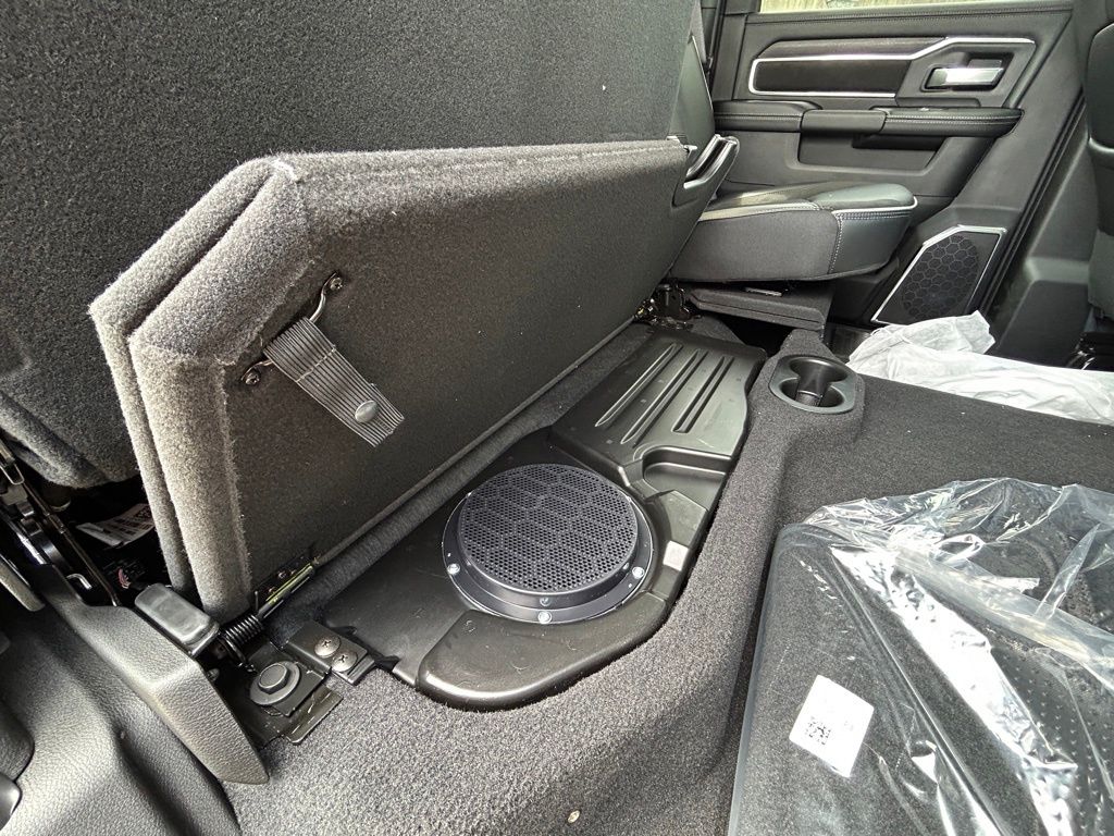 2025 Ram 3500 Laramie photo 36