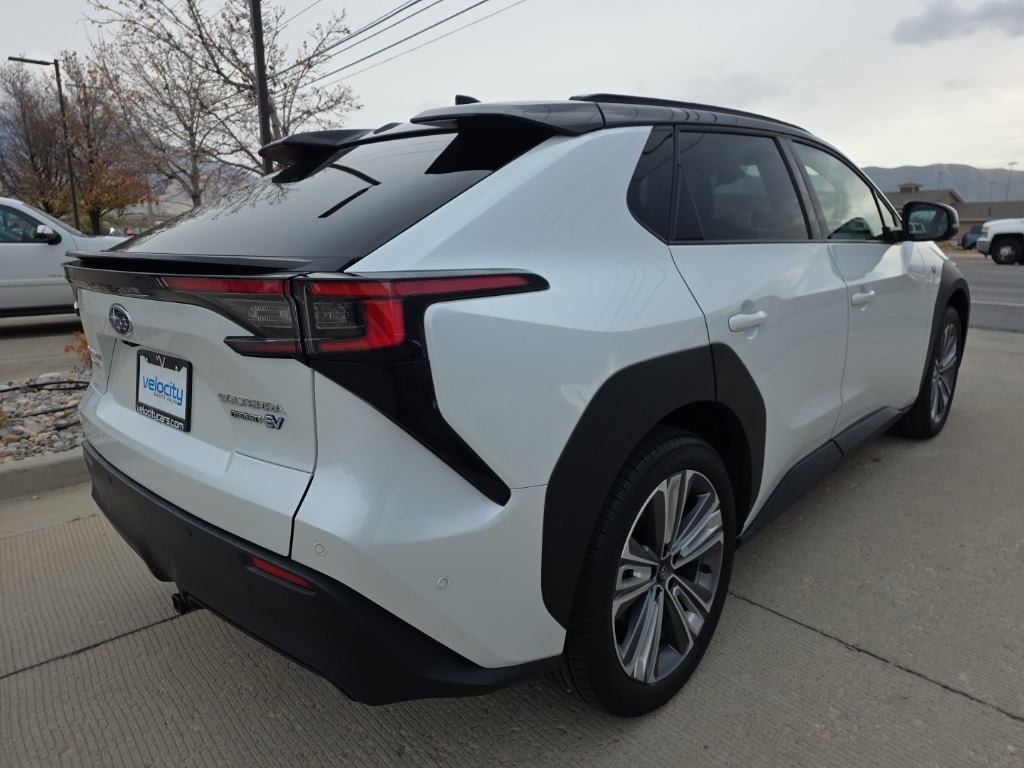 2023 Subaru Solterra Touring photo 3