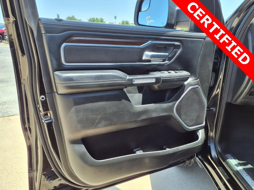 2022 Ram 1500 Laramie photo 13
