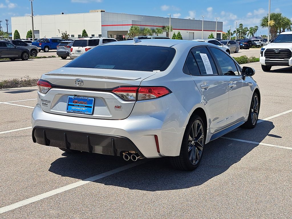 2024 Toyota Corolla SE photo 3