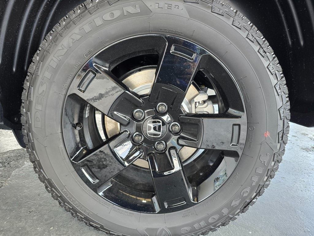 2025 Honda Ridgeline Black Edition photo 52