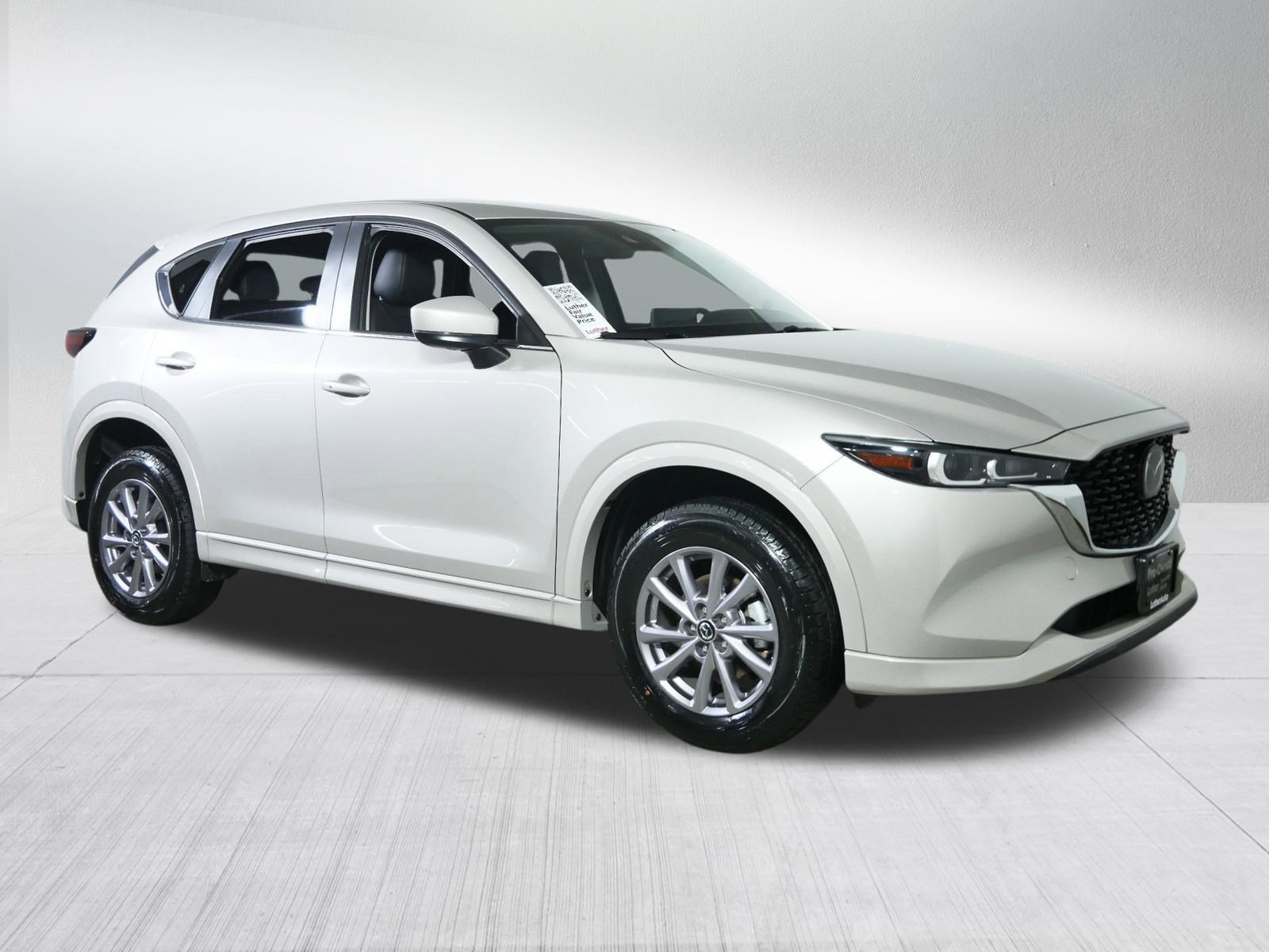 2025 Mazda CX-5 S Select Package's photo