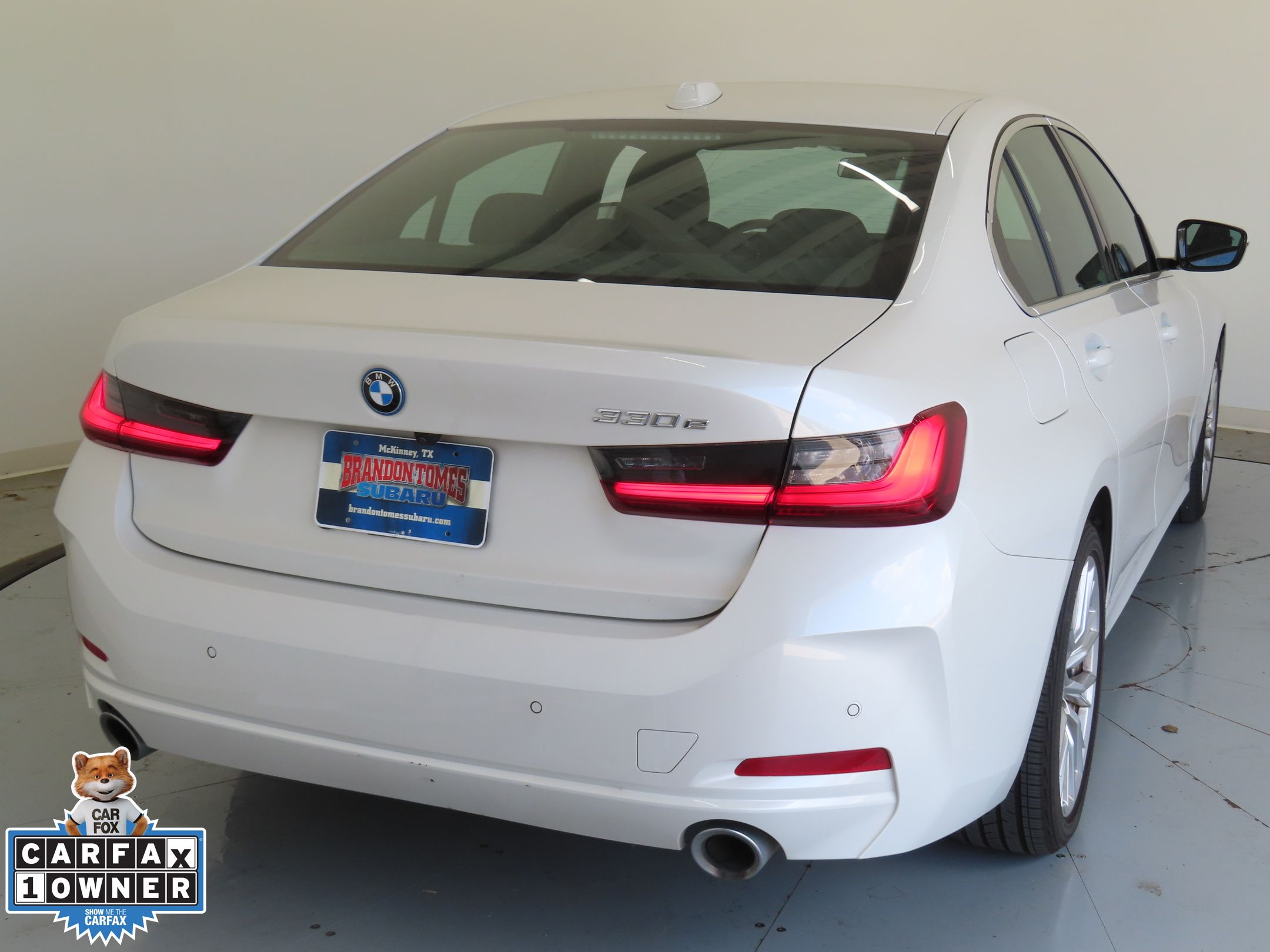 2024 Bmw 330e photo 2