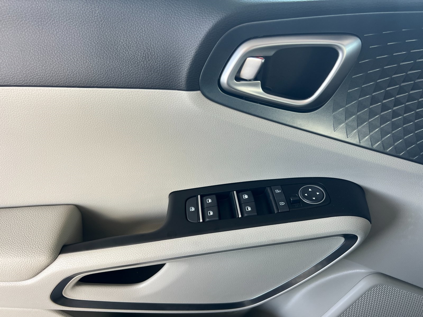 2025 Kia Soul EX photo 9