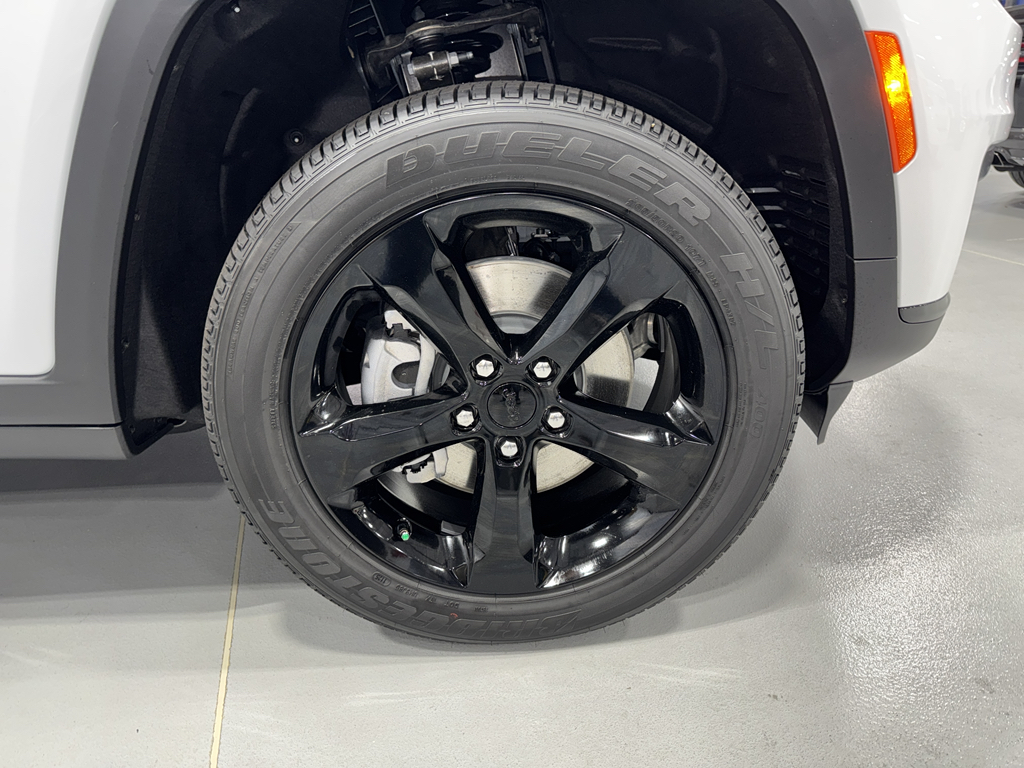 2025 Jeep Grand Cherokee Altitude X photo 21