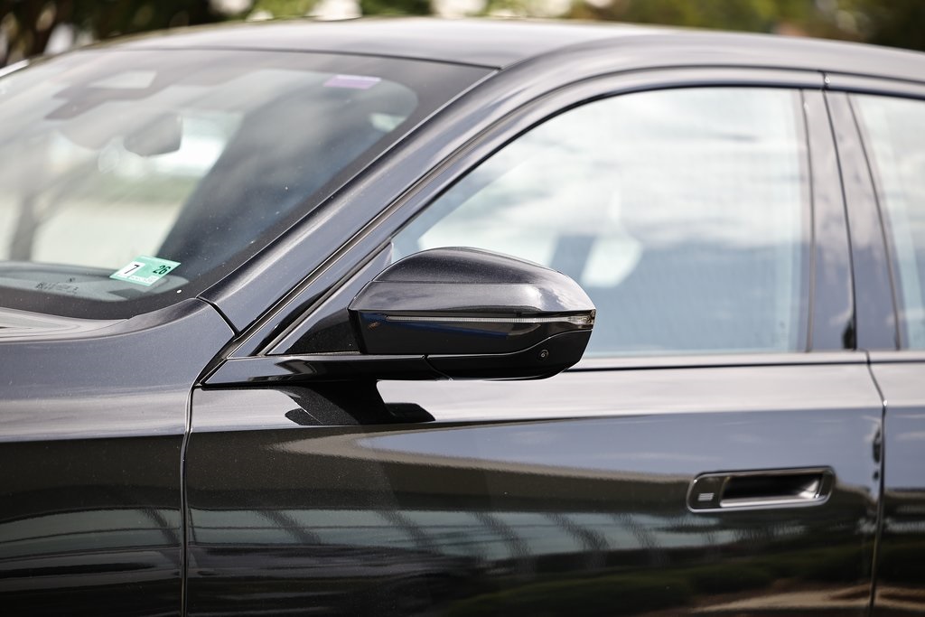 2025 Bmw 740i photo 11