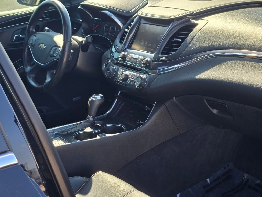 2018 Chevrolet Impala Premier photo 7