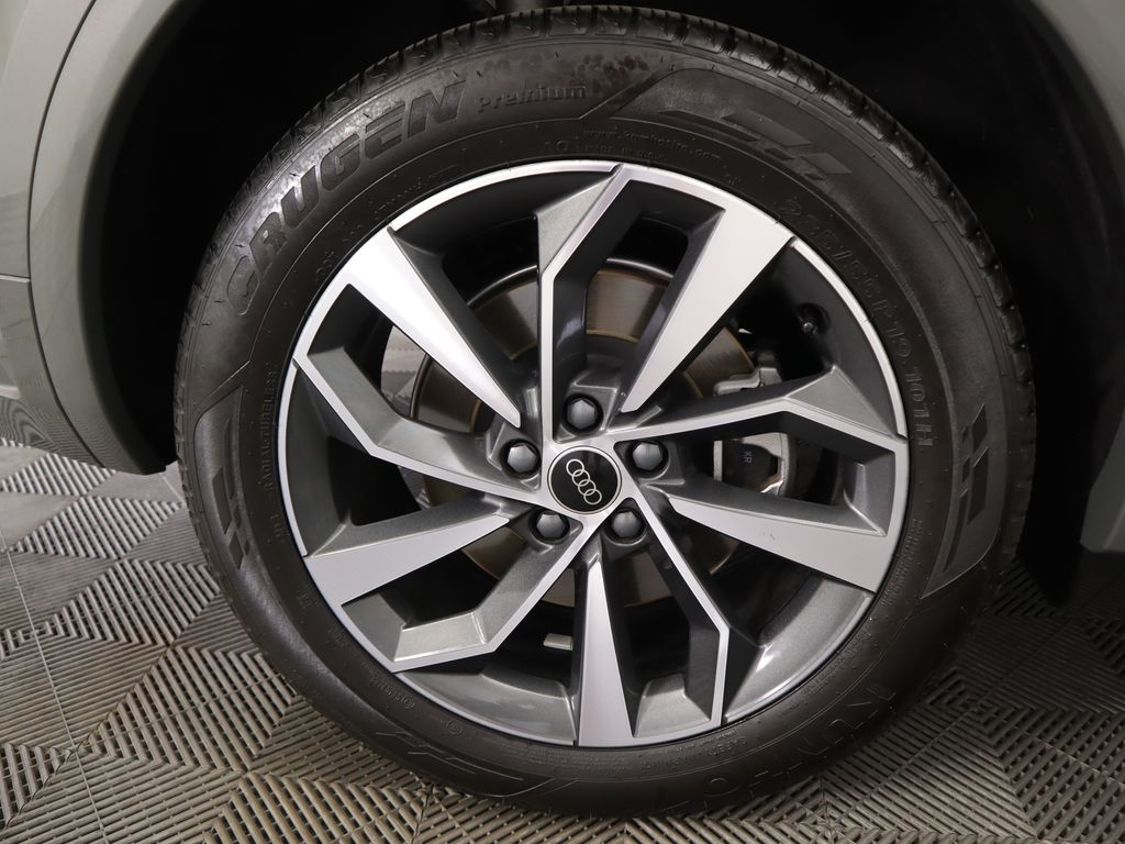 2025 Audi Q5 45 S line Premium Plus photo 28