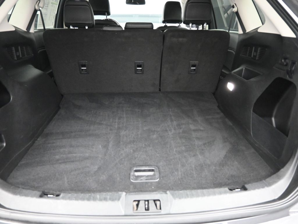 2024 Ford Edge SEL photo 7