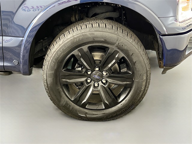 2020 Ford F-150 Platinum photo 35