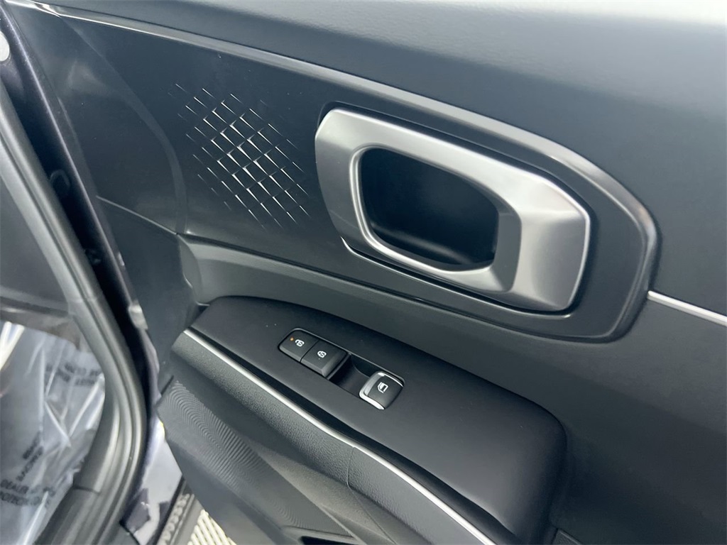 2026 Kia Sorento LX photo 28