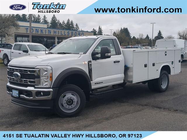 2024 Ford F-550 Super Duty Chassis Cab XL's photo