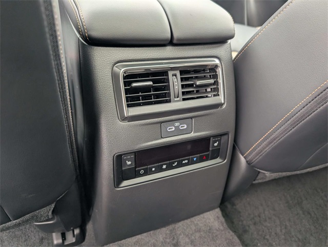 2025 Mazda CX-70 Premium Plus photo 12
