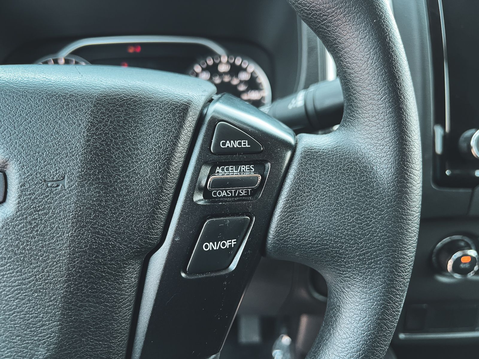 2023 Nissan Frontier SV photo 21