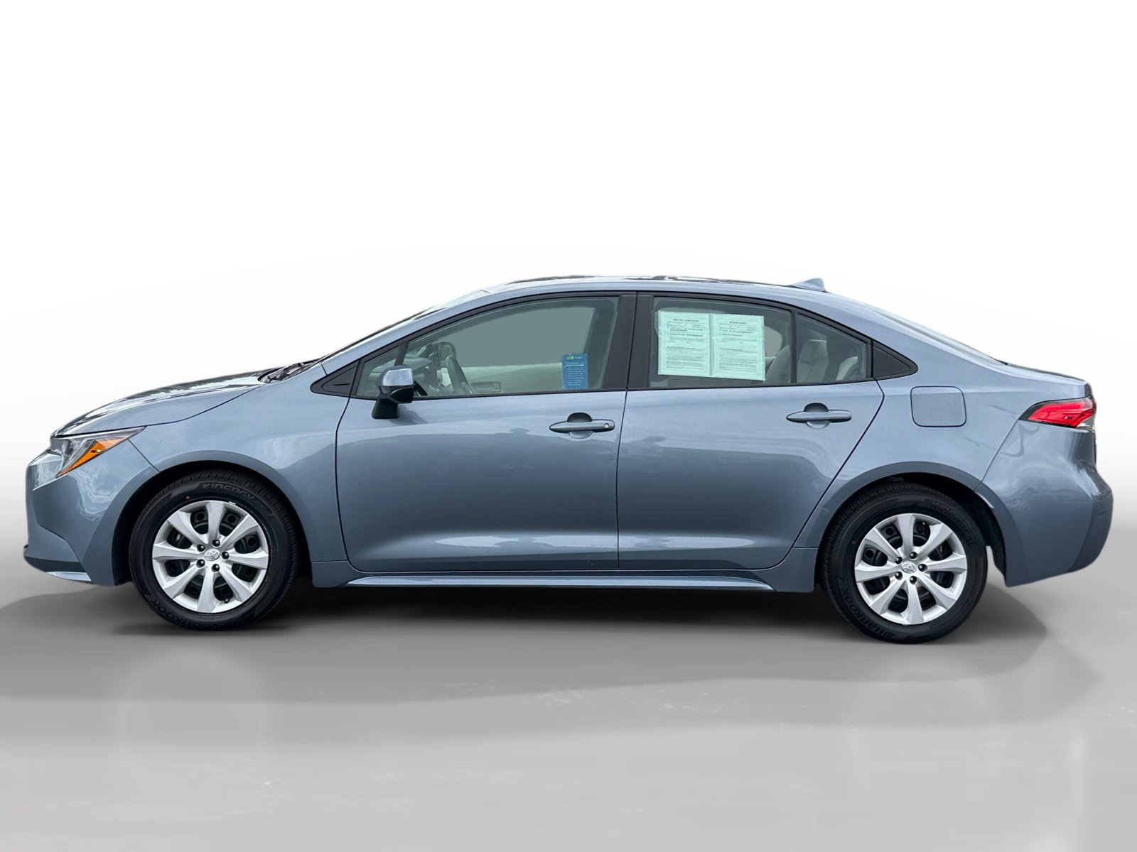 2024 Toyota Corolla LE photo 2