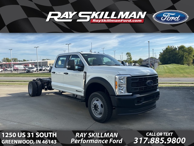 2026 Ford F-550 Super Duty Chassis Cab XL's photo