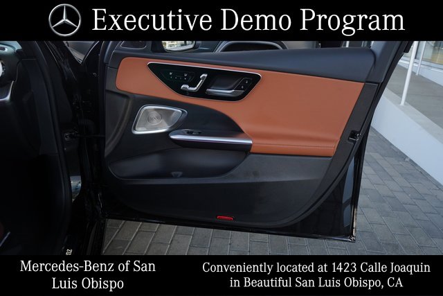2025 Mercedes Benz C 300 photo 10