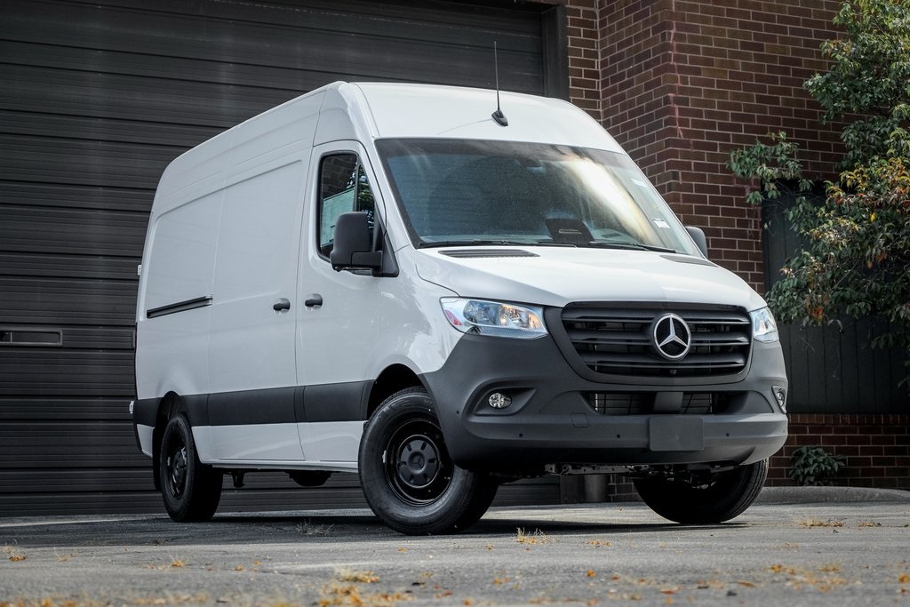2025 Mercedes-Benz Sprinter Cargo Van Base's photo