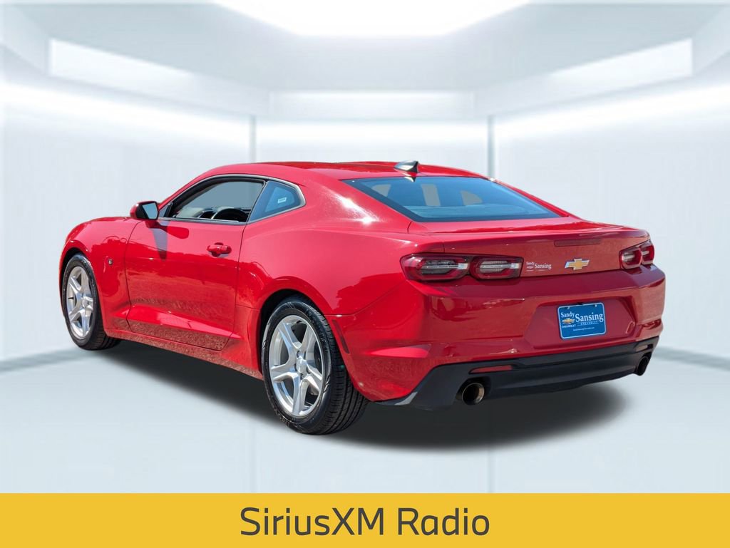 2023 Chevrolet Camaro 1LT photo 3