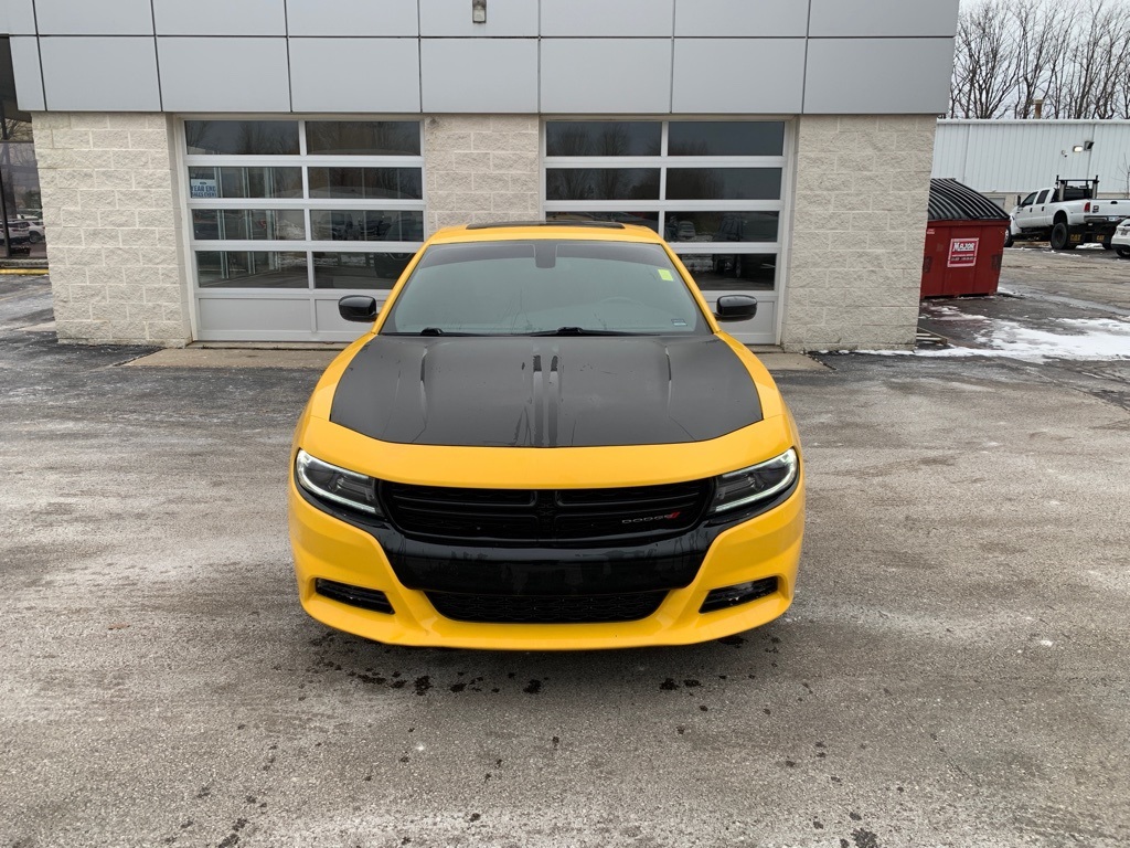 2021 Dodge Challenger SXT's photo