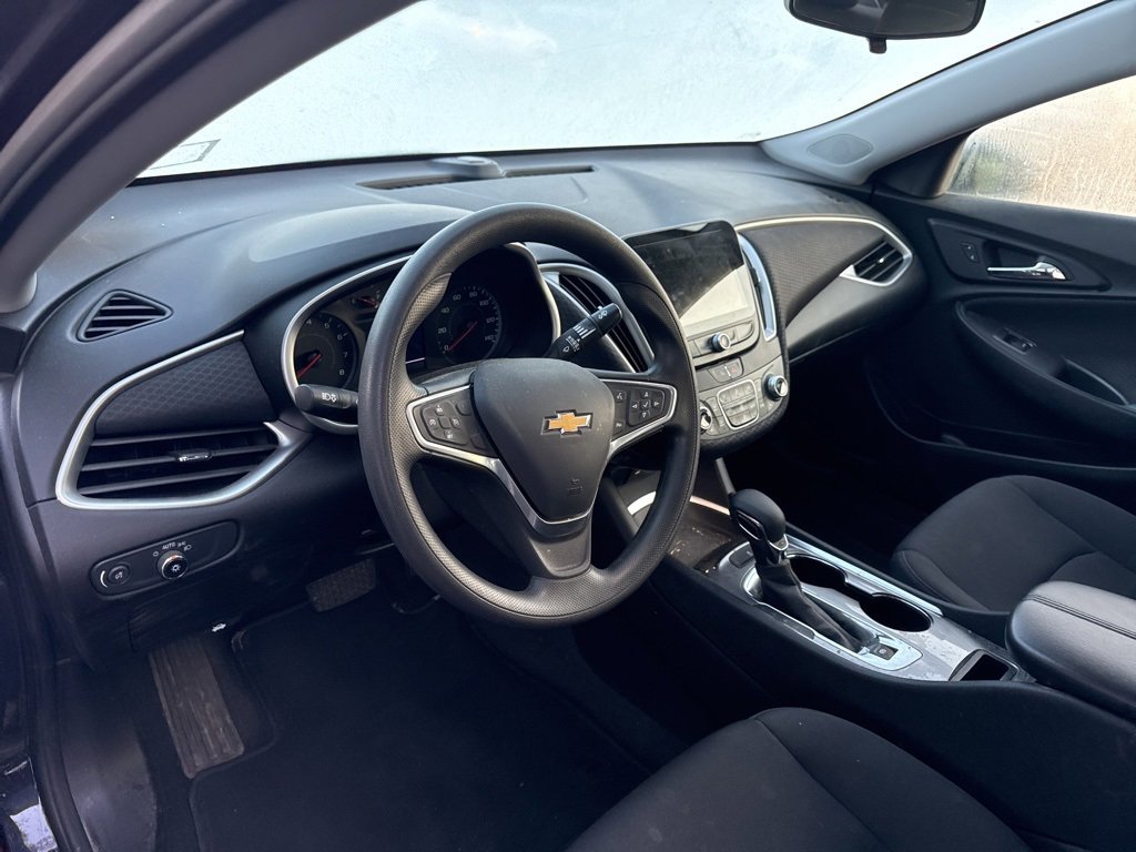 2022 Chevrolet Malibu 1LT photo 5