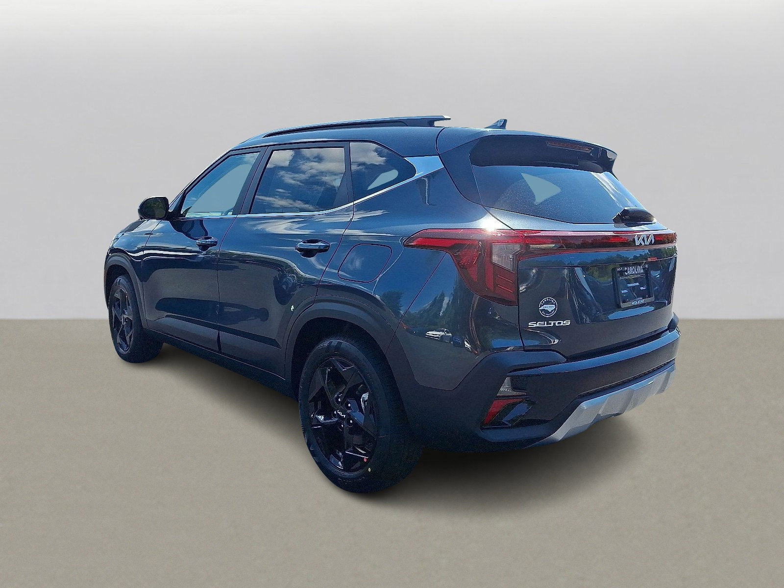 2026 Kia Seltos EX photo 3