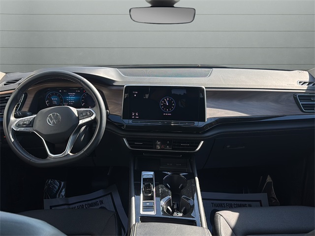 2024 Volkswagen Atlas SE Technology photo 11