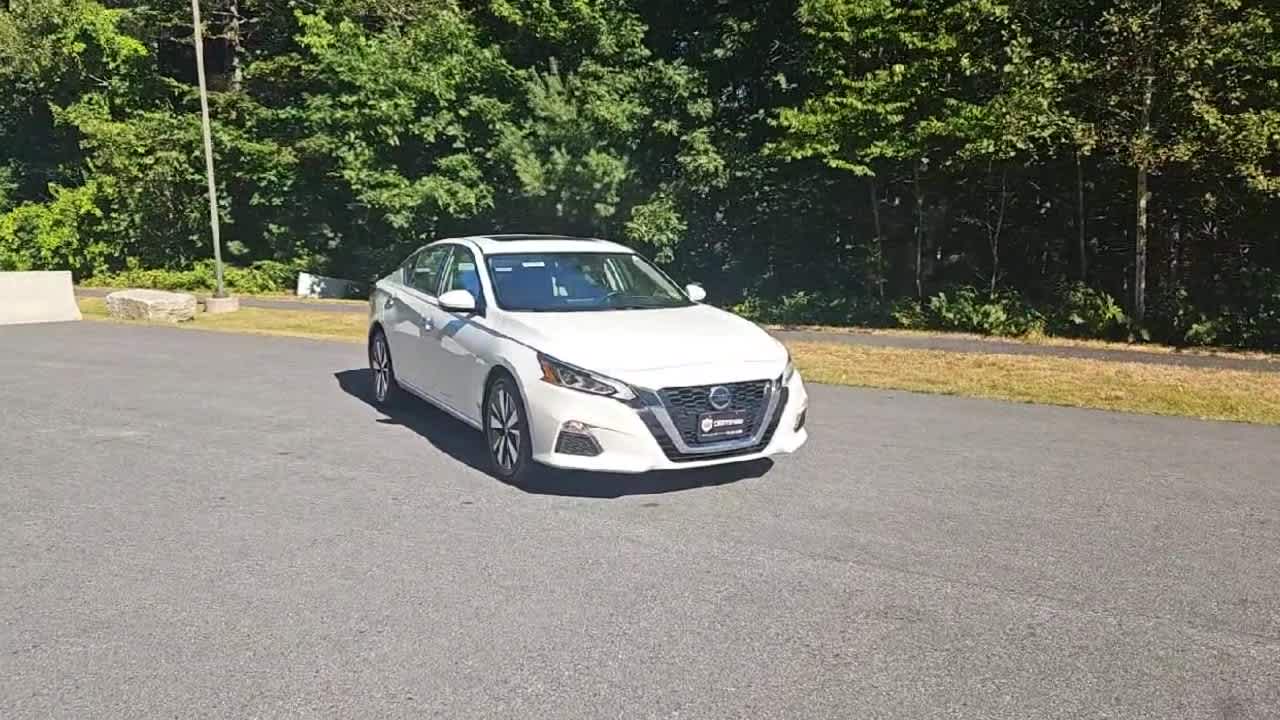 2022 Nissan Altima 2.5 SV photo 3