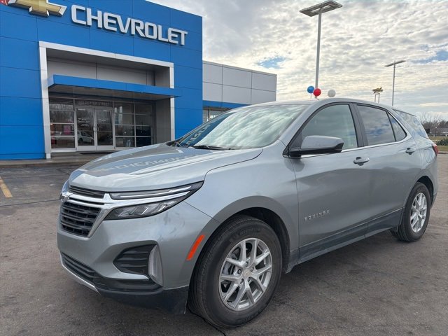 2023 Chevrolet Equinox LT's photo