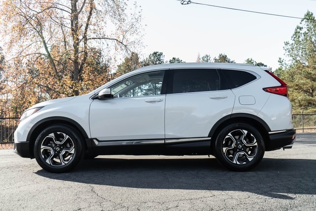 2019 Honda CR-V Touring photo 3