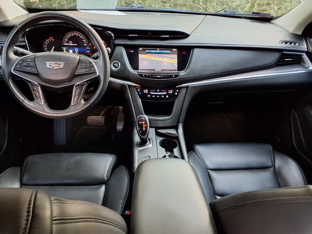 2017 Cadillac XT5 Premium Luxury photo 24