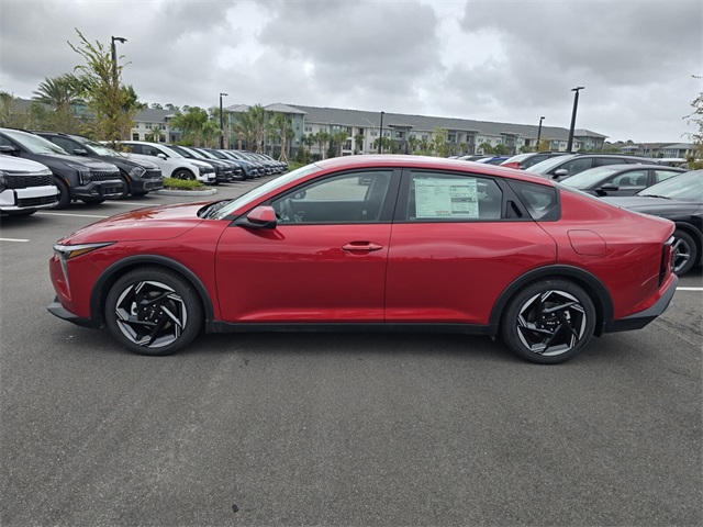 2025 Kia K4 EX photo 3