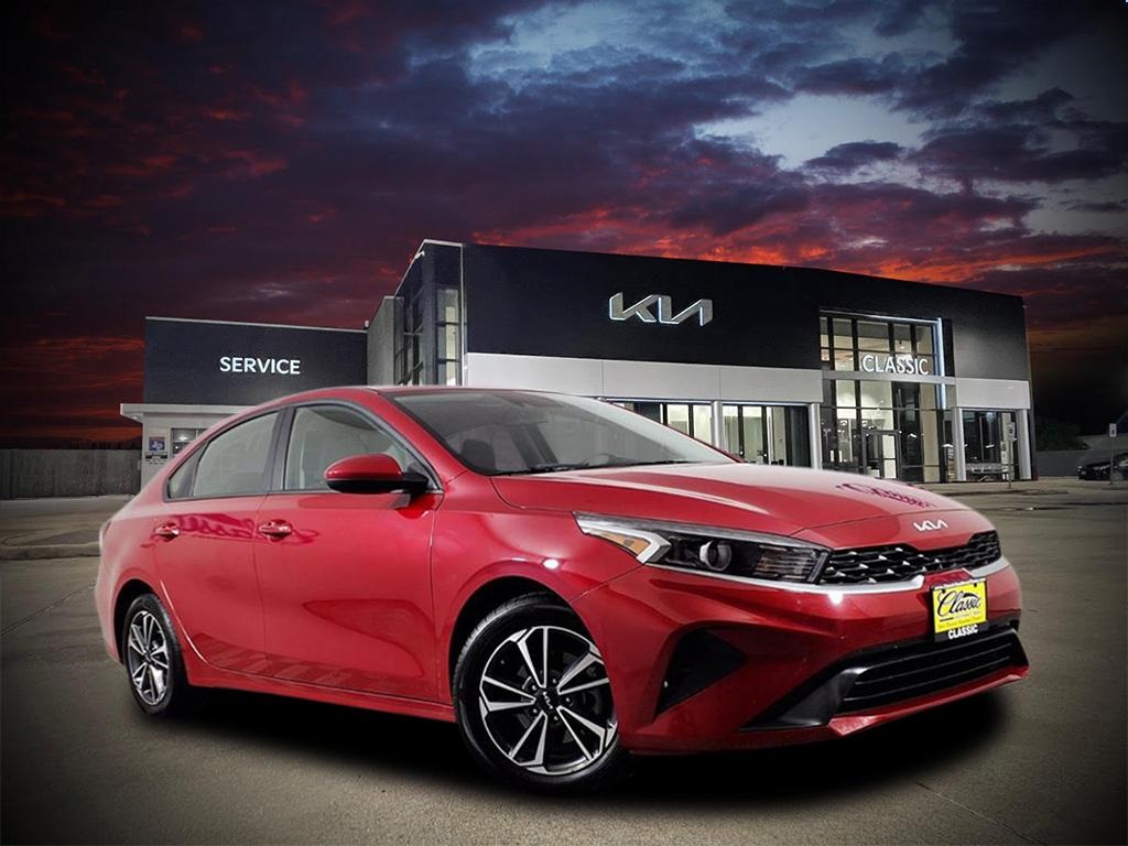 2024 Kia Forte LXS's photo
