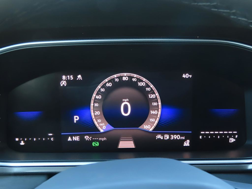2025 Volkswagen Taos SE photo 26