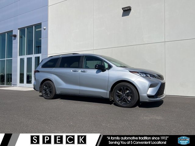 Pre-Owned 2024 Toyota Sienna XSE 4D Passenger Van in Sunnyside