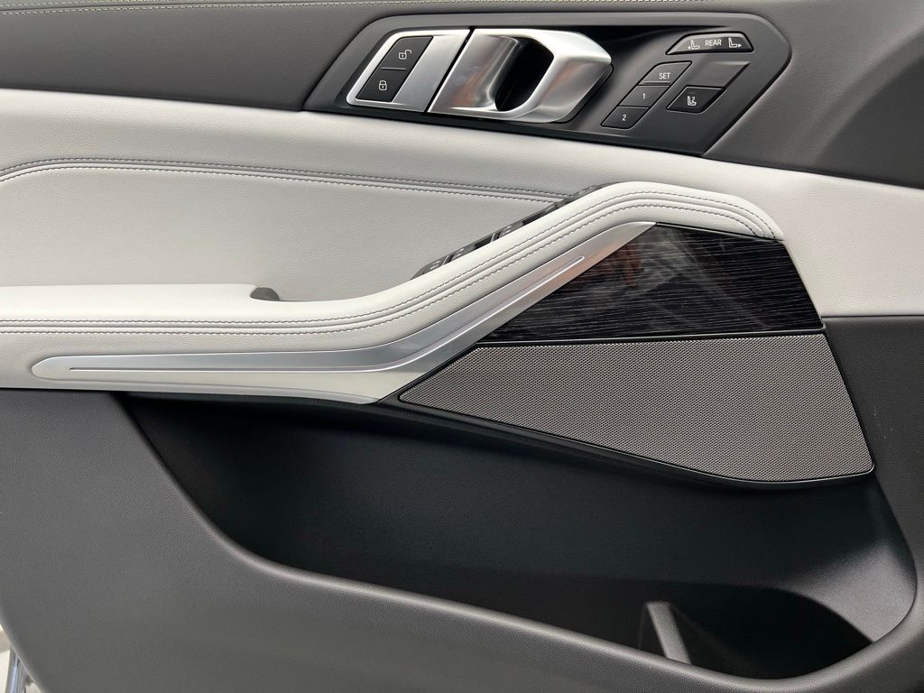 2026 Bmw X7 xDrive40i photo 21