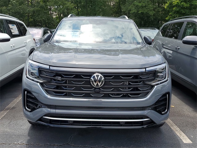 2025 Volkswagen Atlas SEL Premium R-Line photo 2