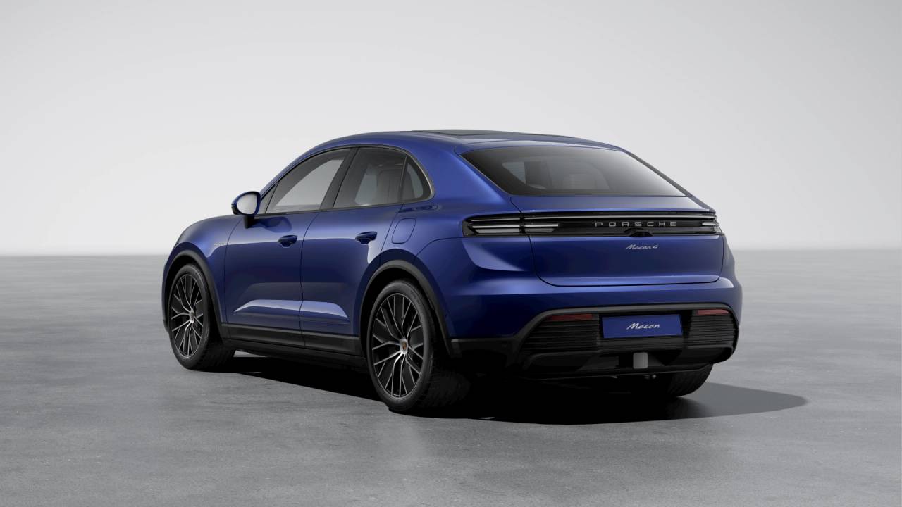 2026 Porsche Macan 4 Electric photo 3
