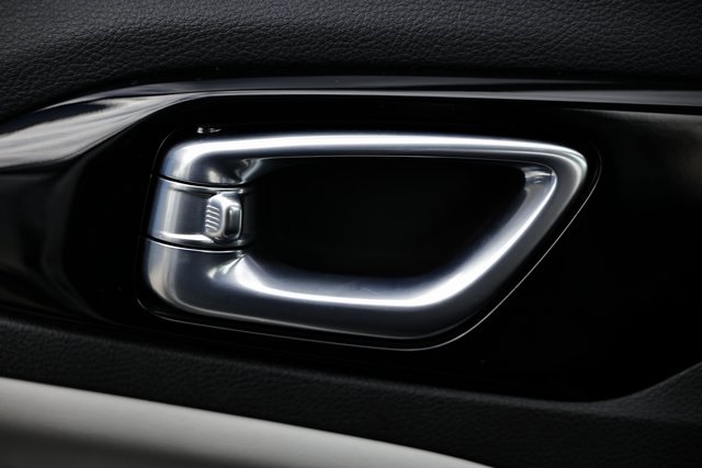 2024 Jeep Compass Limited photo 16