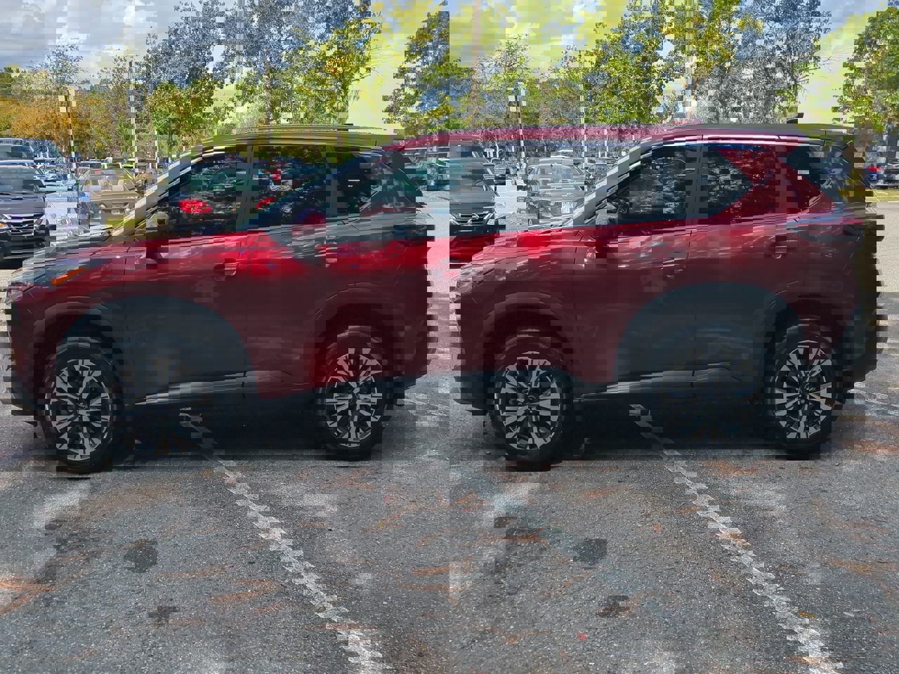 2023 Nissan Rogue SV photo 7