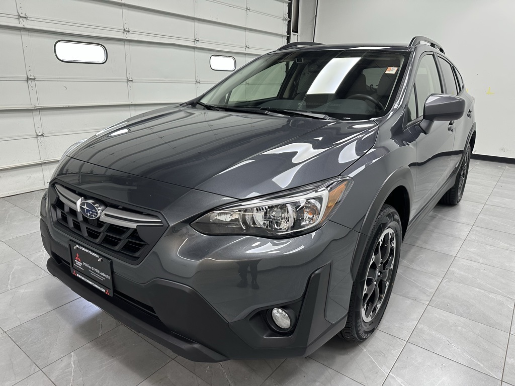 2023 Subaru Crosstrek Premium photo 2