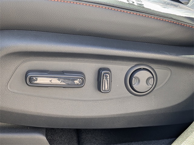 2026 Honda CR-V Hybrid Sport-L photo 17