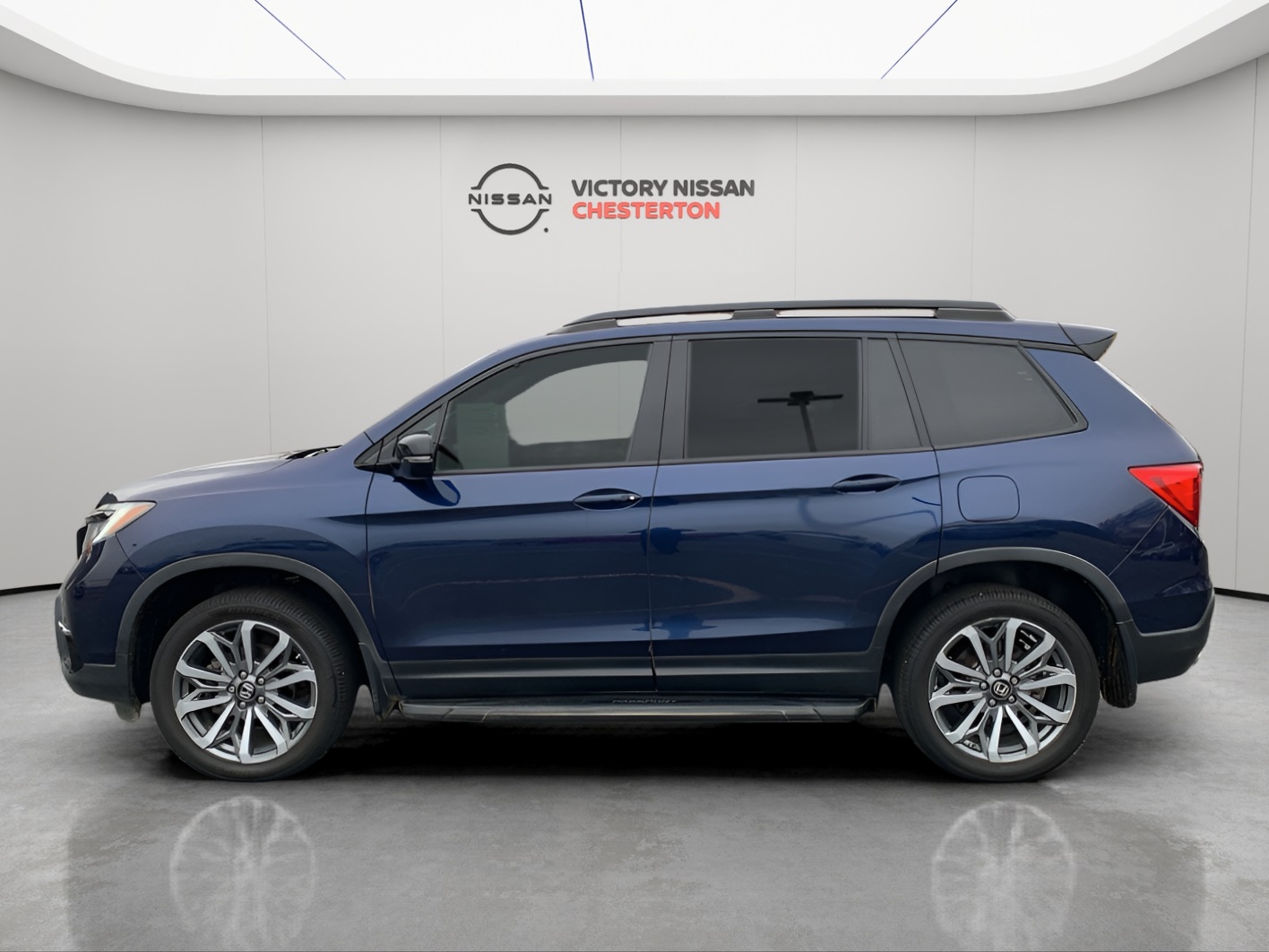 2019 Honda Passport Elite photo 2