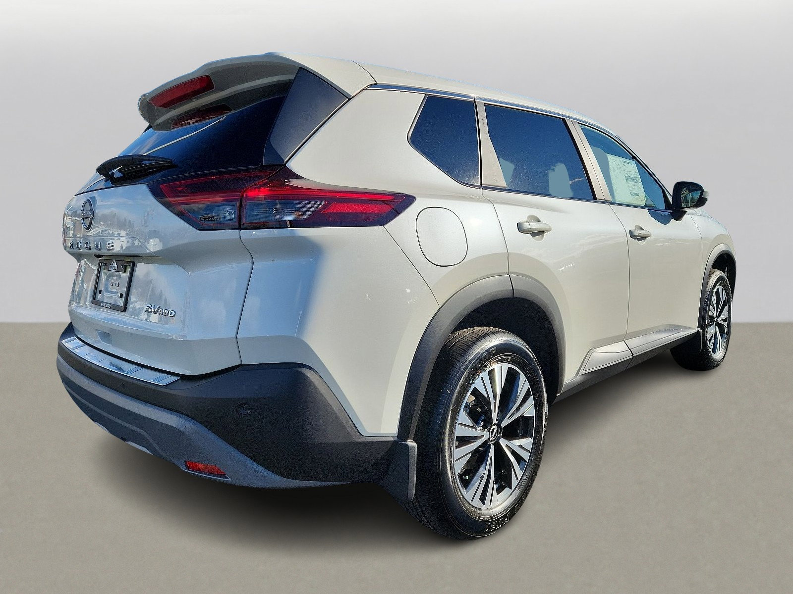 2023 Nissan Rogue SV photo 3