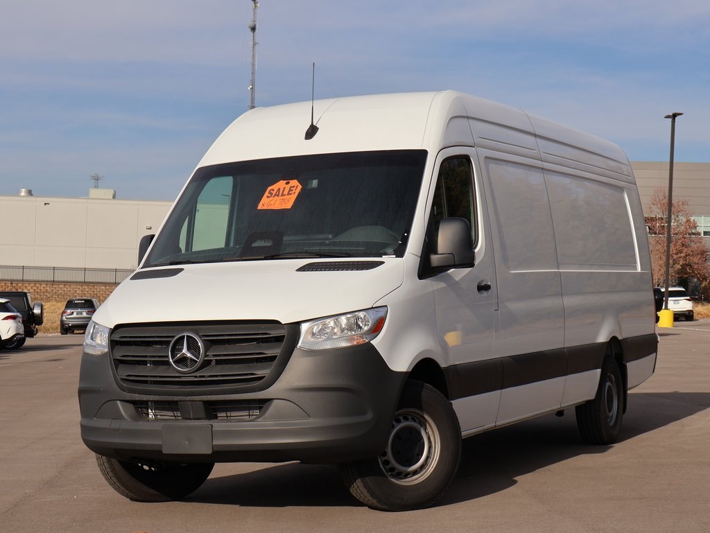 2025 Mercedes-Benz Sprinter Cargo Van Base's photo