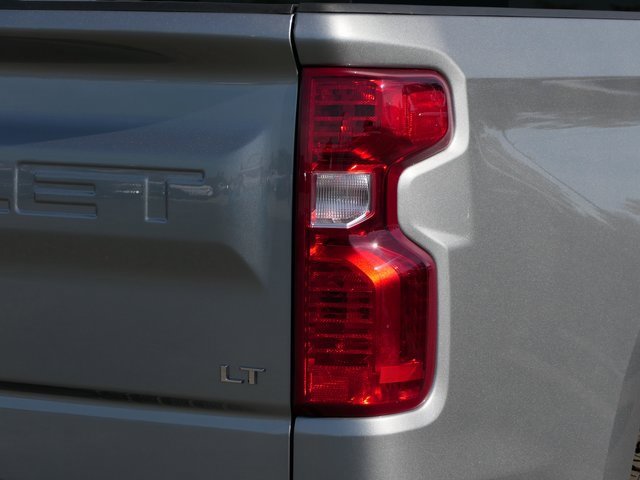2026 Chevrolet Silverado 1500 LT photo 3