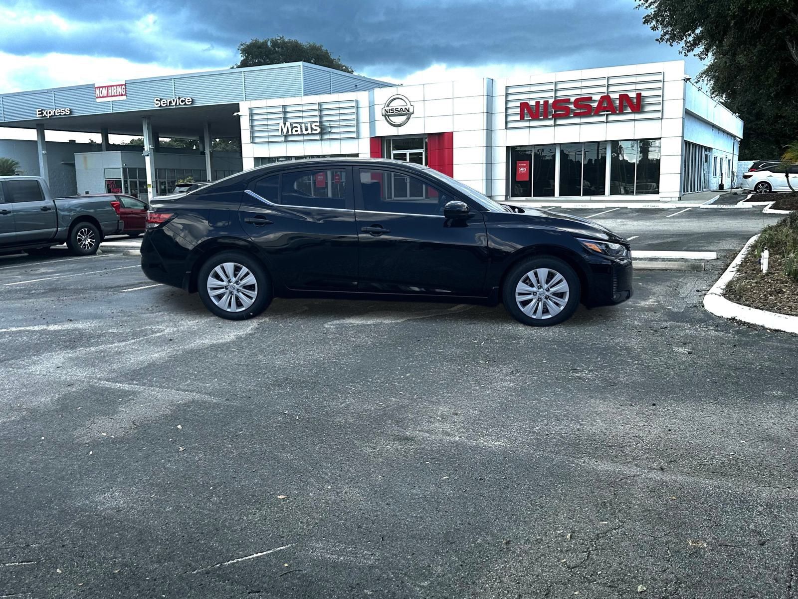 2025 Nissan Sentra S photo 2