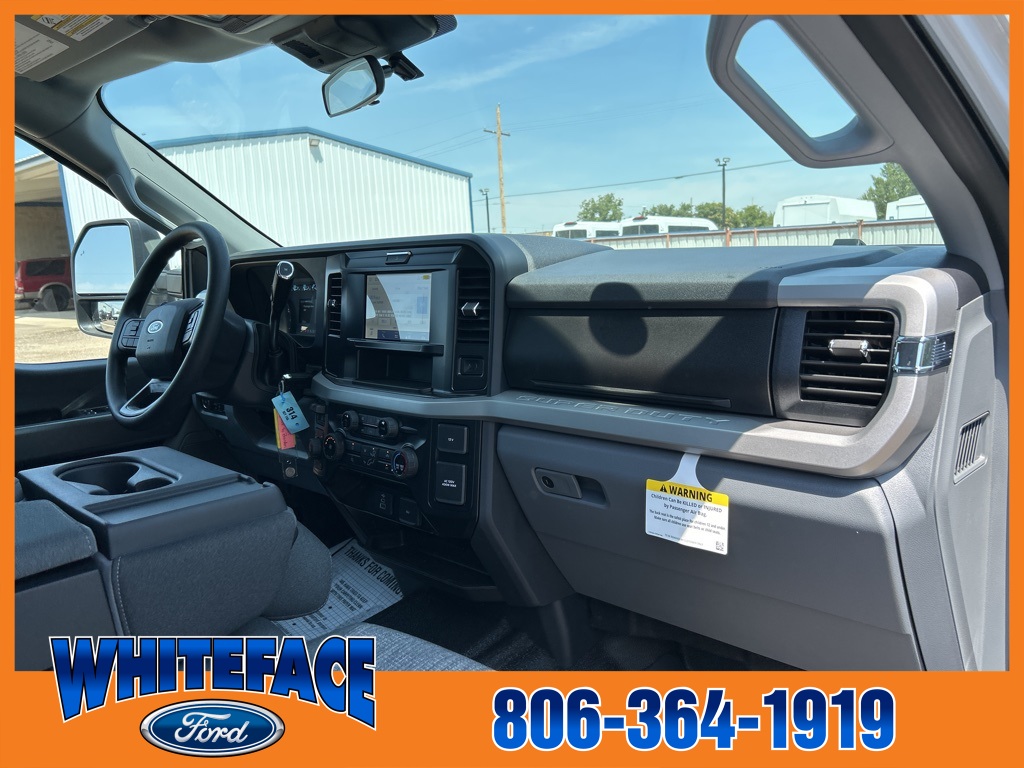 2025 Ford F-350 XLT photo 36