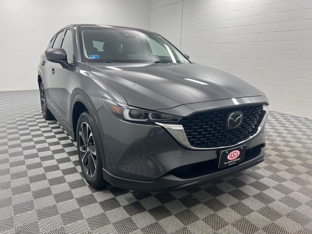 2023 Mazda CX-5 S Premium package