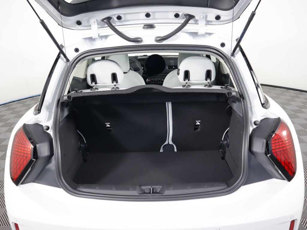 2025 Mini Cooper 2 Door Hardtop Signature photo 27